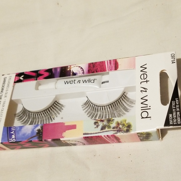 Makeup Bundle- 💋LA Colors/WetWild/L'OREAL - Picture 4 of 6